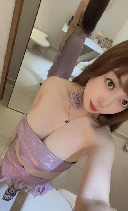 年轻貌美骚妹子