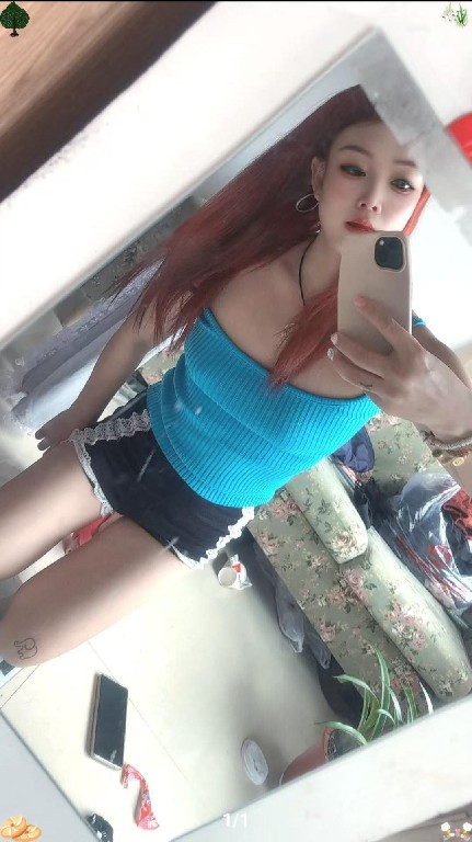 已体验邻家嫩妹