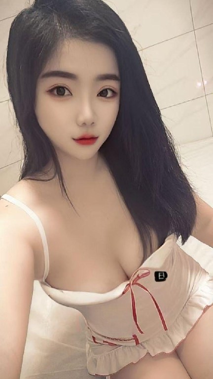 乳交丰满小妹可颜射