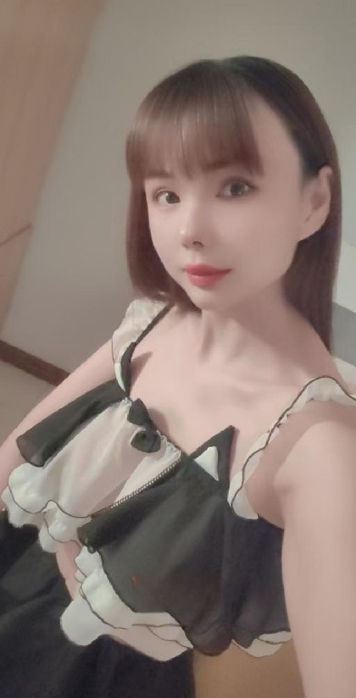 细滑皮肤丰满诱惑