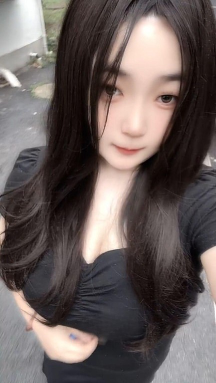 二刷闵行G奶坦克车