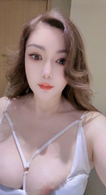 泻火三通大胸少妇