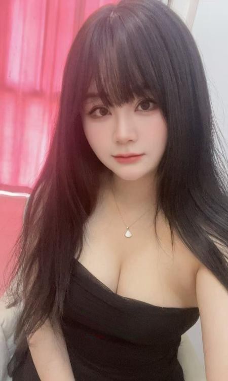 推荐一个温柔小妹极品身材