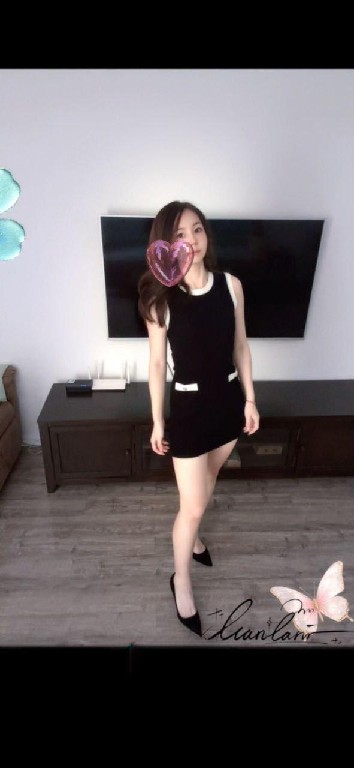 柔美风情万种小姐姐