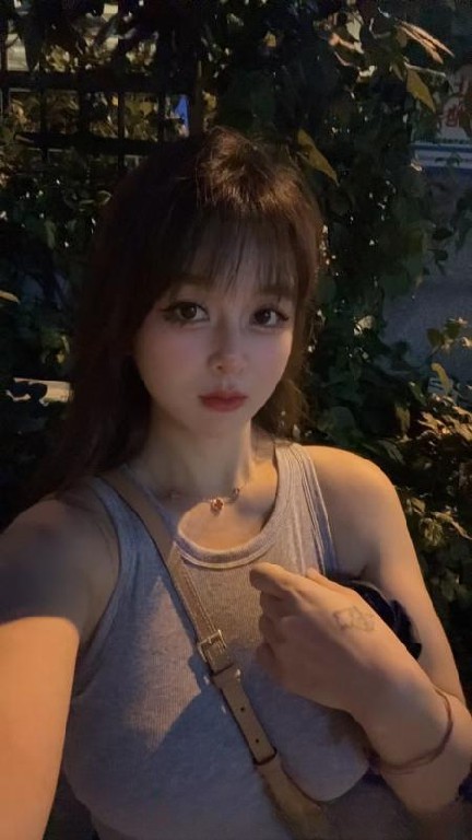包河女友秋秋