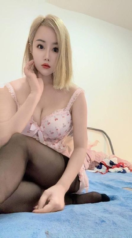 冰冰丰满水多服务好