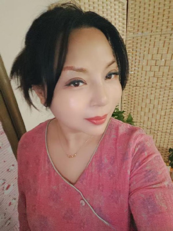 汉阳真大胸的嫂子