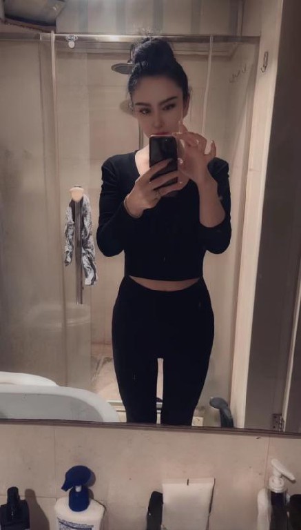 美艳长腿少妇
