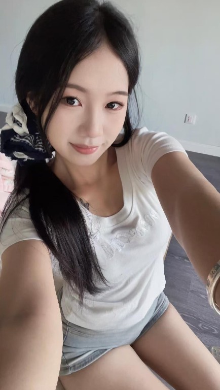 西安御姐前凸后翘