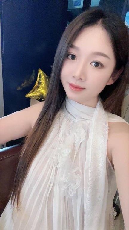 江北长腿佳人依依