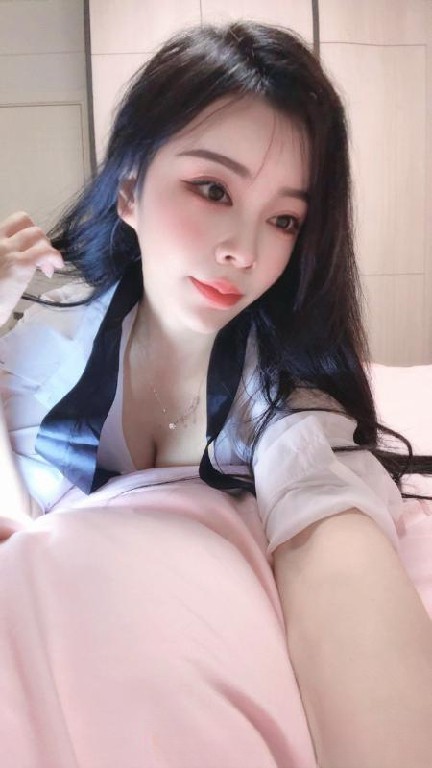 虎丘美腿御姐可可