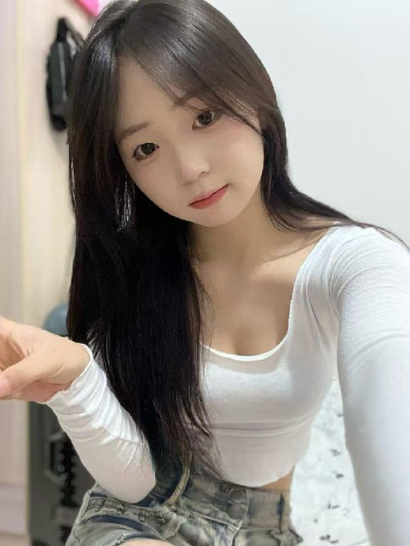 娇小嫩妹