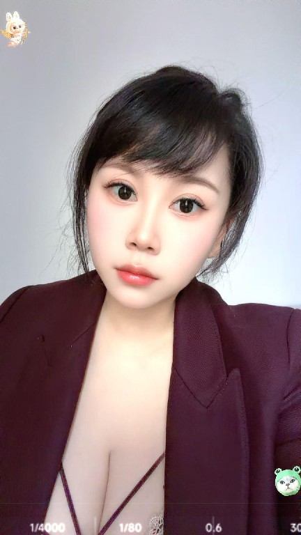 性感小姐姐 可甜可欲