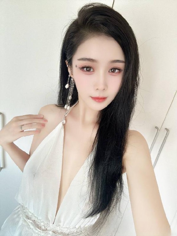 温柔型魅魔御姐老师