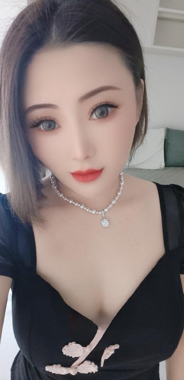 娇小少妇六宝