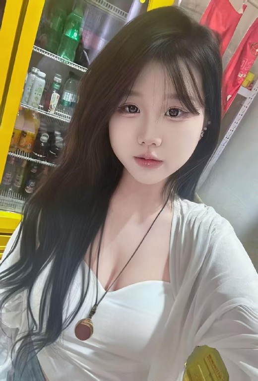 沈阳纹身小妹佳佳