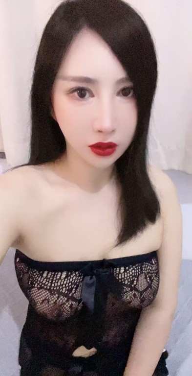 性感制服诱惑大长腿 少妇