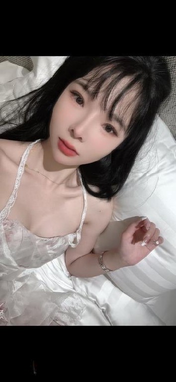 美女胚子小蝶