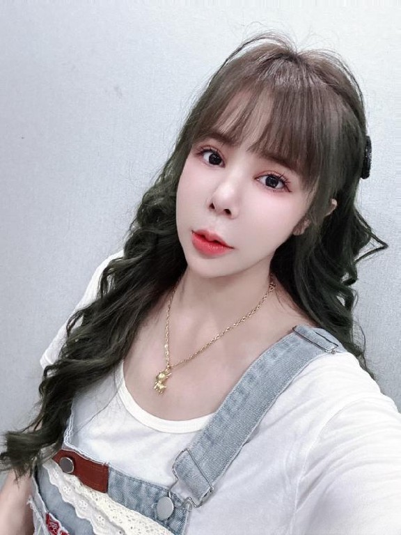 闵行大胸苏苏老师