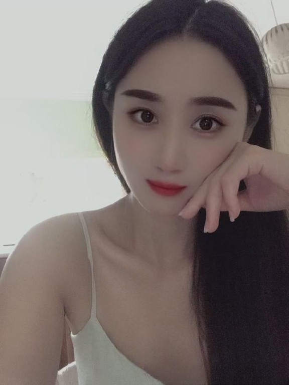 南坪美女糖糖