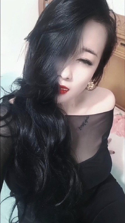 大胸泻火熟妇
