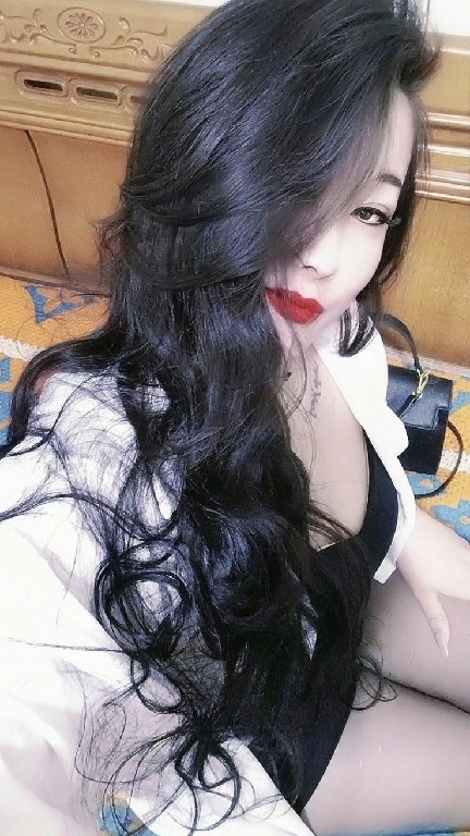 大胸泻火熟妇