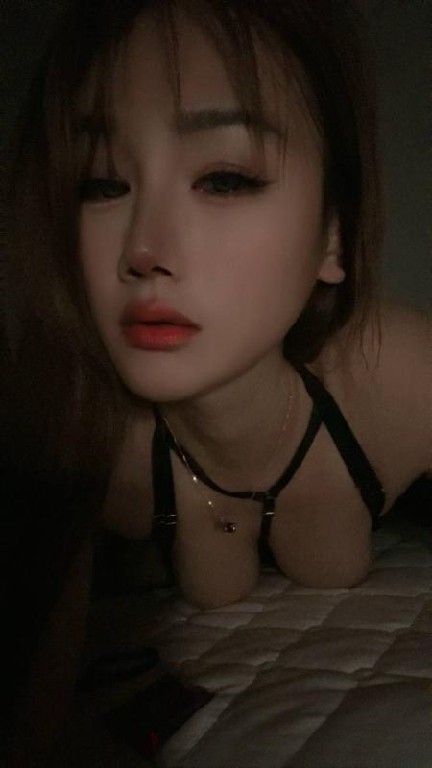 天河情趣舌吻骚骚老师