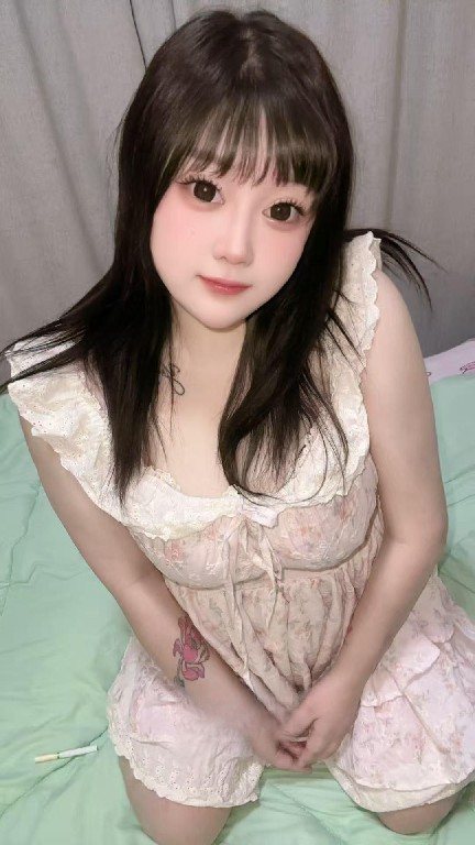 00后巨乳妹子
