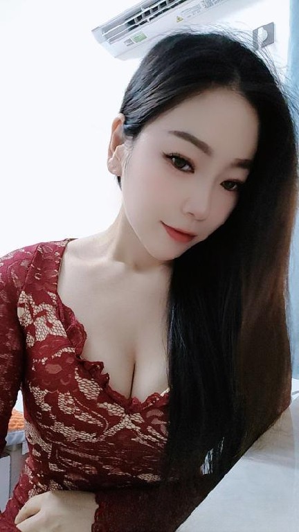 美娇娘倩妹子