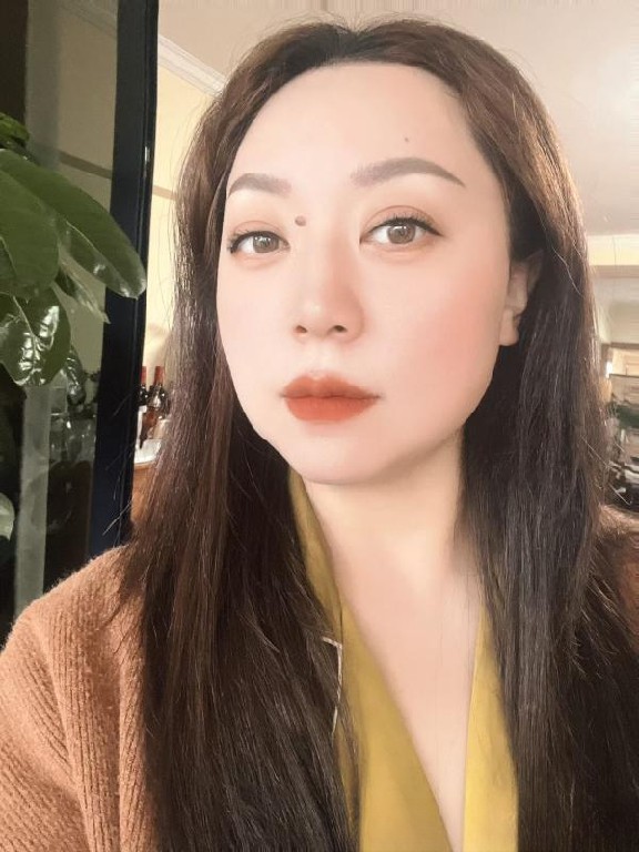 新迎气质少妇老师