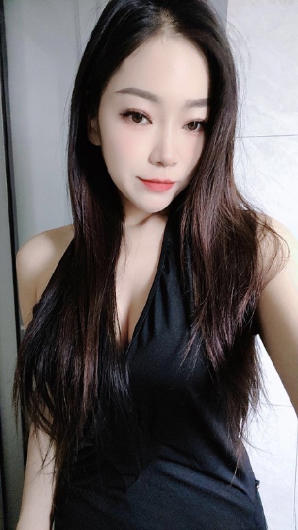 美娇娘倩妹子