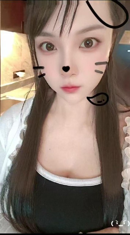 最美哺乳期宝妈，能吸会夹可喝奶