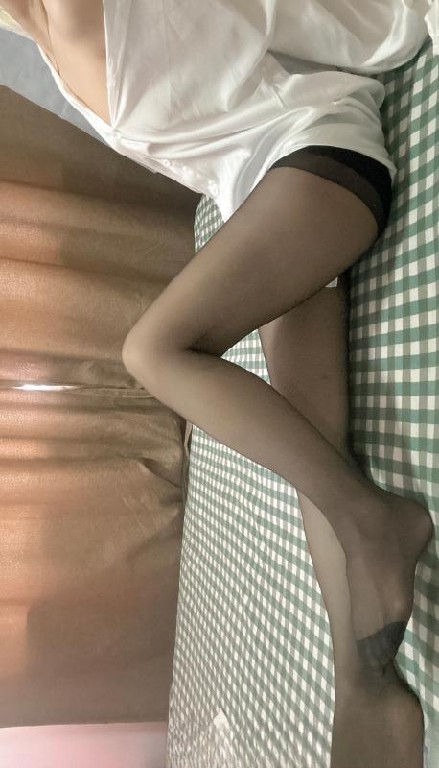 宝藏花式小姐姐