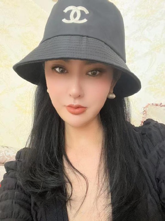 风骚水嫩小姐姐