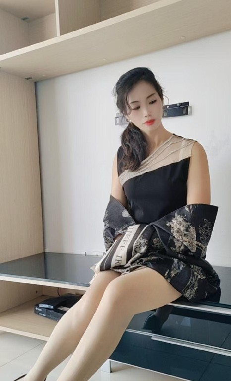 手法精致的少妇