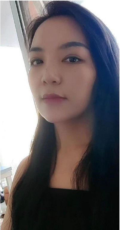北沙滩温柔姐姐艾拉