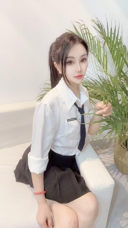 秦淮娇媚骚货小甜妹
