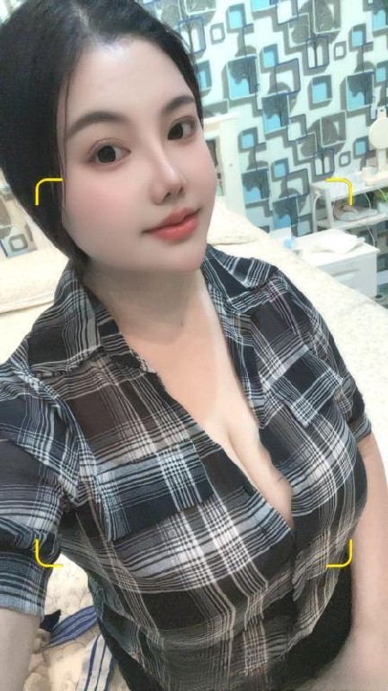 巨乳G罩杯奶昔