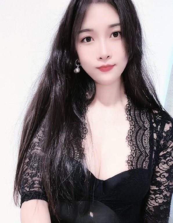 风骚肥臀服务系月儿