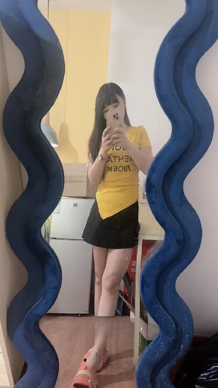龙华希儿小可爱