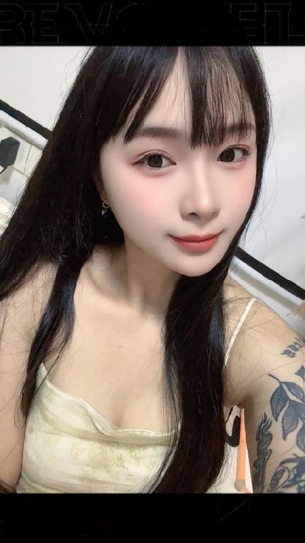 质朴小姐姐