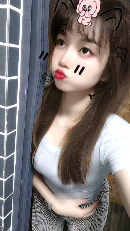 花活多的骚货