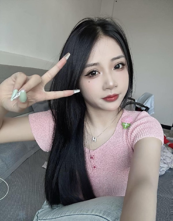 极品身材骚穴妹妹