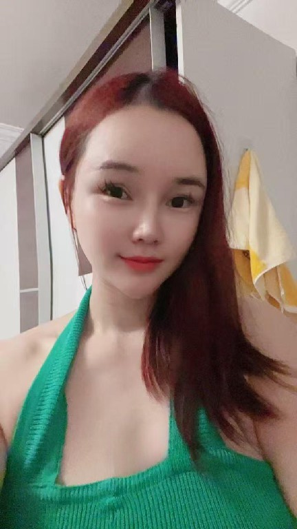 巨乳小姐姐