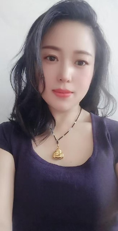 偷偷兼职的少妇