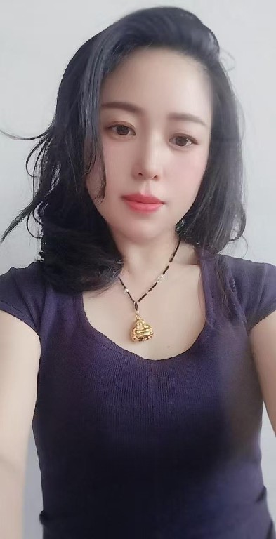 偷偷兼职的少妇