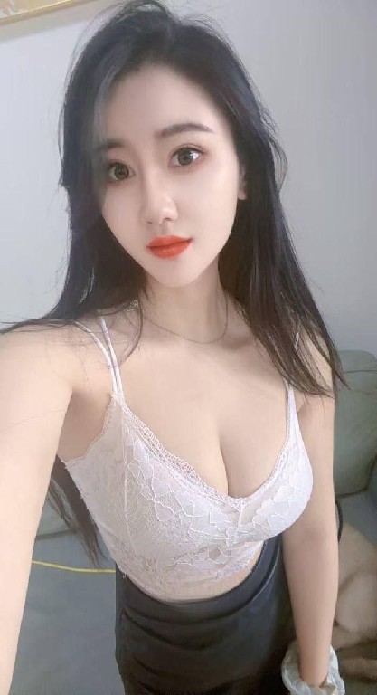 雁塔细腰娇娇老师