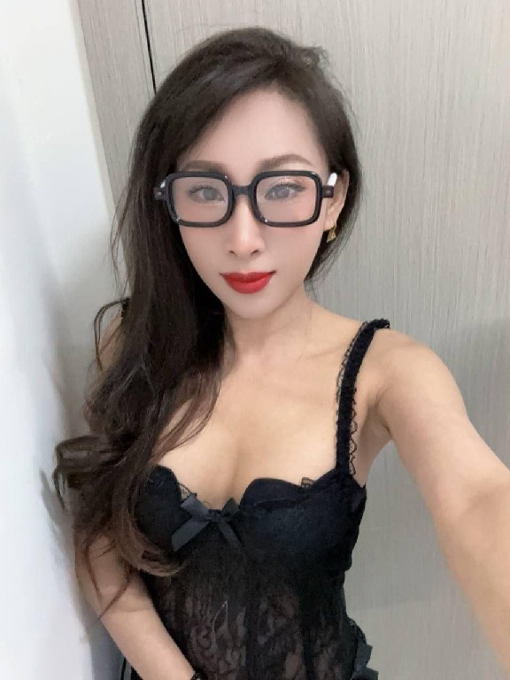 性感妖艳大姐姐