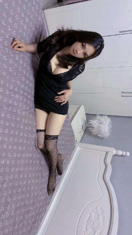 风骚美艳大奶妹