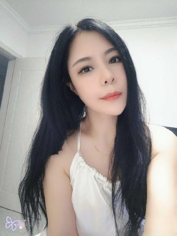 相城黑丝长腿少妇青青